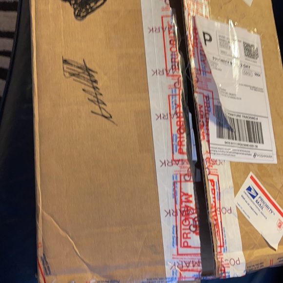 Return of LV backpack - Picture 3 of 5